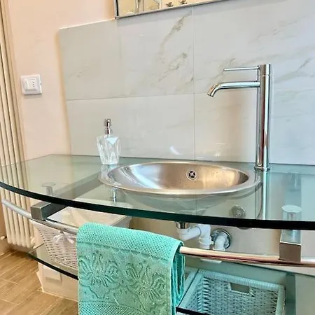 Appartamento Liberty Vittoria *